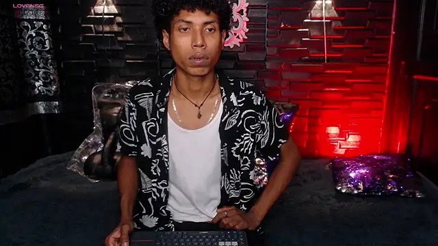 Snapshot of Walkers05 chatting on 02.23.26 Walkers05 online show from 02.23.26