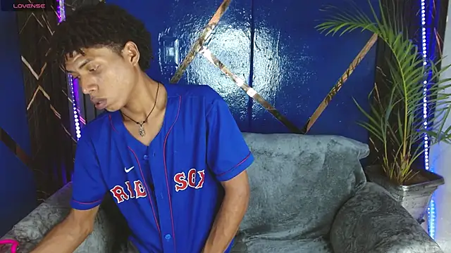 Walkers05 online show from 04.13.26