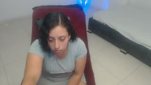 Snapshot of Barbara_D_Valencia chatting on 04.27.26 Barbara D Valencia online show from 04.27.26