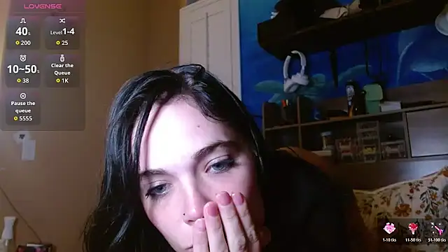 Snapshot of ahungkittykat chatting on 06.04.26 ahungkittykat online show from 06.04.26