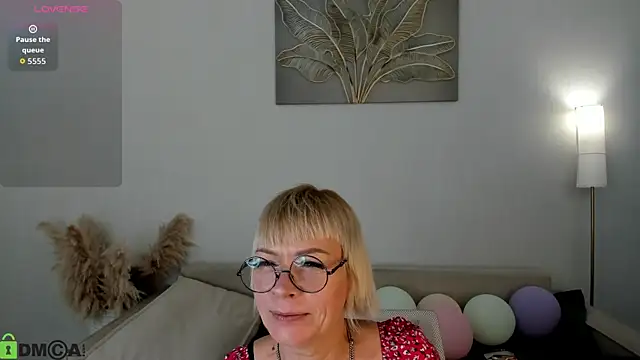 Snapshot of Ann_Annise chatting on 07.05.26 Ann Annise online show from 07.05.26