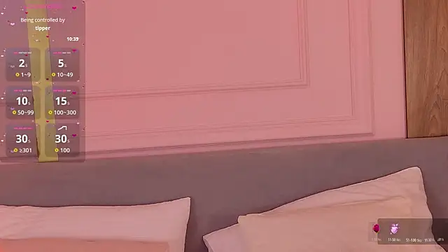 VivanWestwood online show from 04.06.26