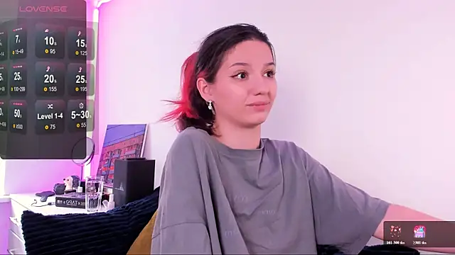 Snapshot of miabellee_ chatting on 06.27.26 miabellee online show from 06.27.26