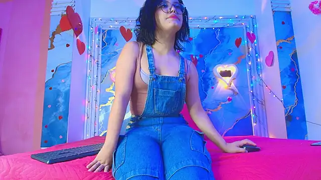 Snapshot of Eleanor_rigby5 chatting on 02.28.26 Eleanor rigby5 online show from 02.28.26