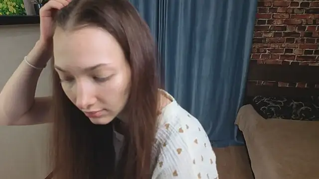 Lollyops online show from 02.06.26