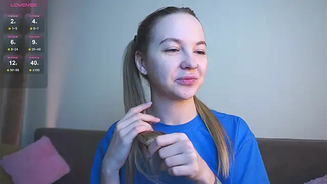 Snapshot of AricaPetties chatting on 02.21.26 AricaPetties online show from 02.21.26