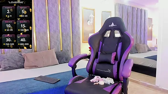 Snapshot of KeniaVelvet_ chatting on 02.12.26 KeniaVelvet online show from 02.12.26