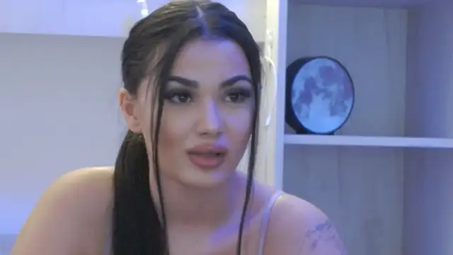 Snapshot of MayaMadison chatting on 02.17.26 MayaMadison online show from 02.17.26