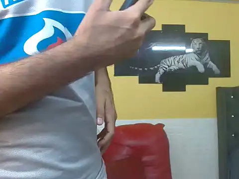 Snapshot of chacorta_ chatting on 04.25.26 chacorta online show from 04.25.26
