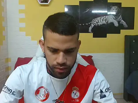 Snapshot of chacorta_ chatting on 04.30.26 chacorta online show from 04.30.26