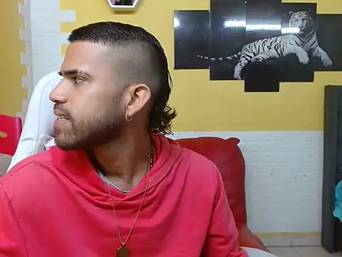 Snapshot of chacorta_ chatting on 05.26.26 chacorta online show from 05.26.26