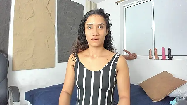 Snapshot of marian_rios chatting on 02.10.26 marian rios online show from 02.10.26