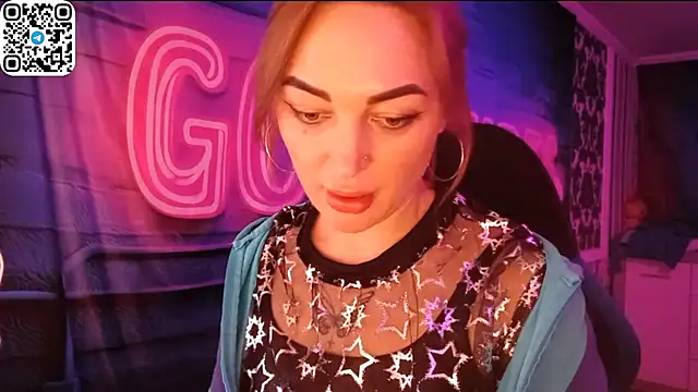 Snapshot of Vellora_ chatting on 02.28.26 Vellora online show from 02.28.26