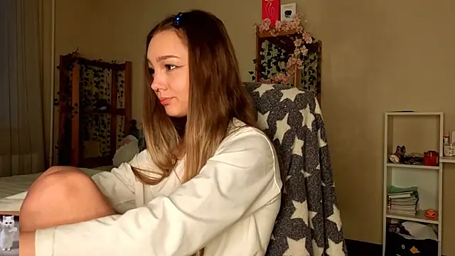 HoneyComfy online show from 02.17.26