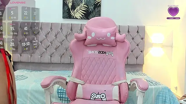 thaliaa smith1 online show from 04.07.26