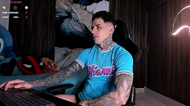 trisstann  online show from 04.18.26