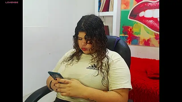 Snapshot of Cloe_r chatting on 02.11.26 Cloe r online show from 02.11.26