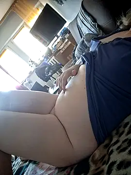 Snapshot of VitniKis chatting on 03.01.26 VitniKis online show from 03.01.26