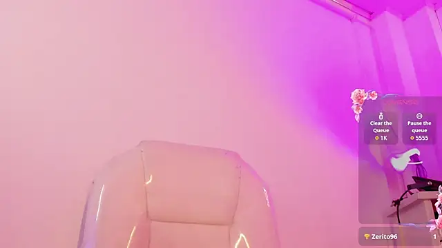 Snapshot of Sweet_bellaa_ chatting on 05.24.26 Sweet bellaa online show from 05.24.26