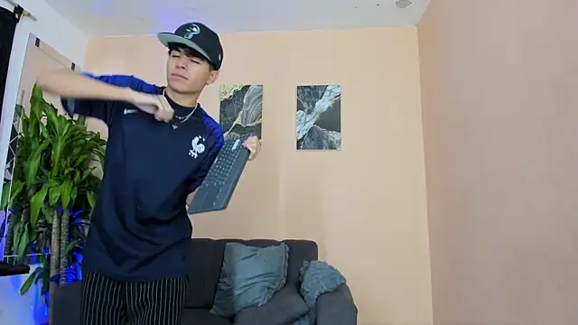 DesiresOfOlympus  online show from 03.25.26