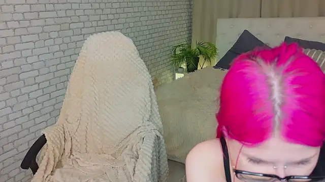 michelewild online show from 04.15.26