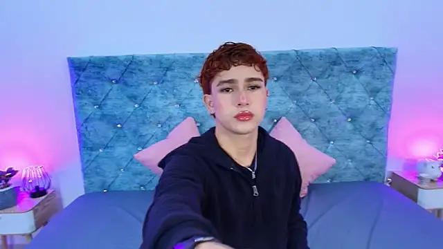 Snapshot of ryan_onFire chatting on 02.06.26 ryan onFire online show from 02.06.26