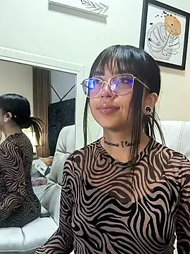 Snapshot of mary_luckaysha_ chatting on 02.04.26 mary luckaysha online show from 02.04.26