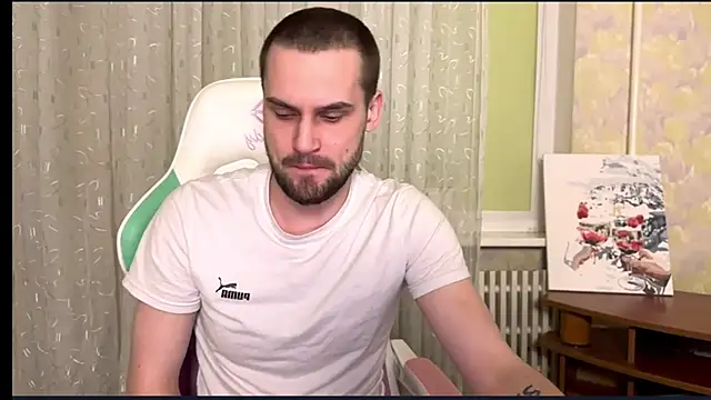 Snapshot of Cari__ chatting on 02.24.26 Cari online show from 02.24.26