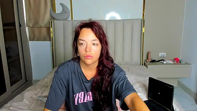 Snapshot of stellaa_quenn chatting on 07.16.26 stellaa quenn online show from 07.16.26