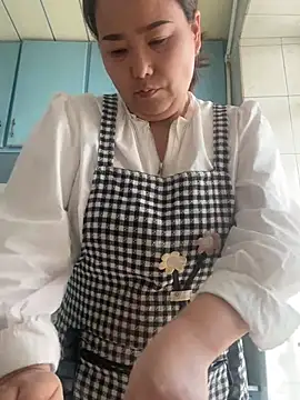 Youyou 12 online show from 03.27.26