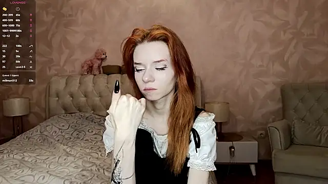 Snapshot of TarynPalek chatting on 02.28.26 TarynPalek online show from 02.28.26