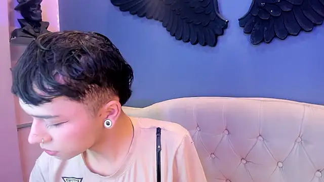 Snapshot of Camilo_X_x chatting on 02.18.26 Camilo X x online show from 02.18.26