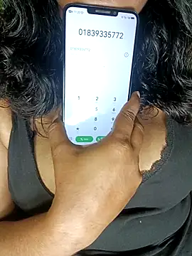 Snapshot of Maya-2010 chatting on 04.05.26 Maya-2010 online show from 04.05.26