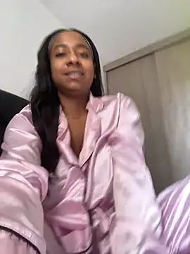 amara queen  online show from 07.13.26