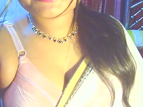 Snapshot of Nusrat_Faria chatting on 04.26.26 Nusrat Faria online show from 04.26.26