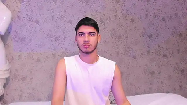 Snapshot of Apolo_Gray chatting on 02.13.26 Apolo Gray online show from 02.13.26