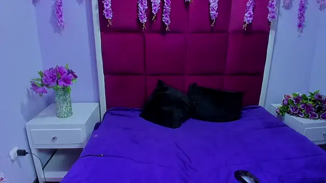 Aysha Love  online show from 02.26.26