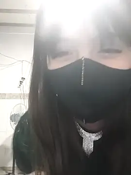 dieciochoyundia online show from 02.14.26