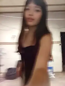 dieciochoyundia online show from 02.24.26