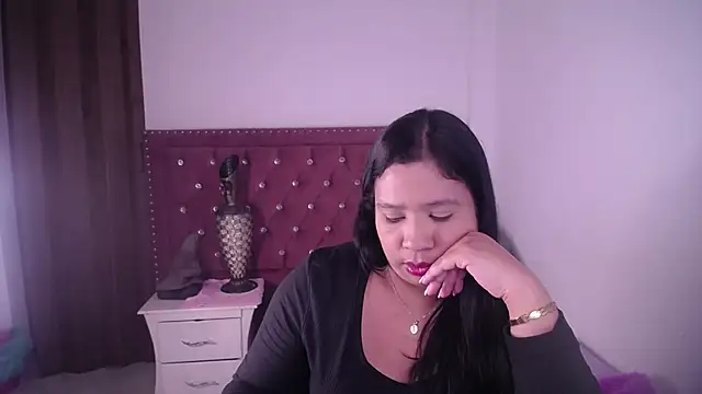 Snapshot of miafuegolatino chatting on 07.11.26 miafuegolatino online show from 07.11.26