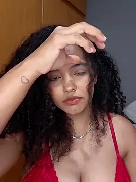 Snapshot of pandinhagamer chatting on 02.24.26 pandinhagamer online show from 02.24.26