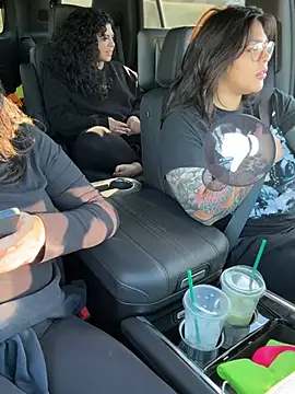 Snapshot of KittyTatts chatting on 02.06.26 KittyTatts online show from 02.06.26