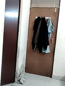 Snapshot of simran_sharma01 chatting on 02.27.26 simran sharma01 online show from 02.27.26