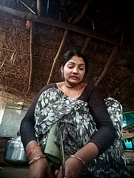 Snapshot of Hotty_raghni chatting on 02.02.26 Hotty raghni online show from 02.02.26