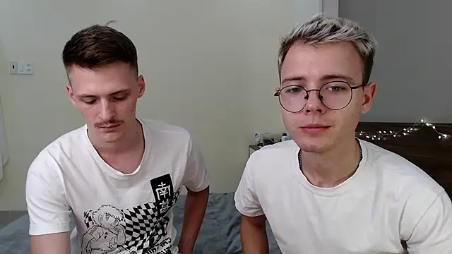 NikiKerryCum online show from 02.05.26