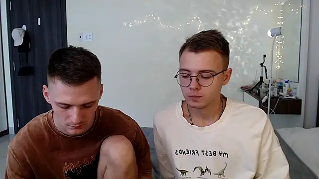 NikiKerryCum online show from 06.10.26