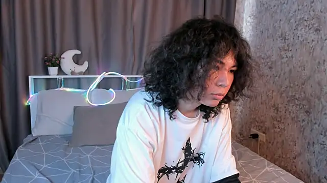 Gentle Flash online show from 06.26.26