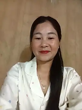 Snapshot of Dunk-namic chatting on 04.19.26 Dunk-namic online show from 04.19.26