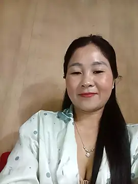 Snapshot of Dunk-namic chatting on 04.23.26 Dunk-namic online show from 04.23.26