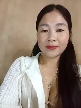 Snapshot of Dunk-namic chatting on 04.25.26 Dunk-namic online show from 04.25.26